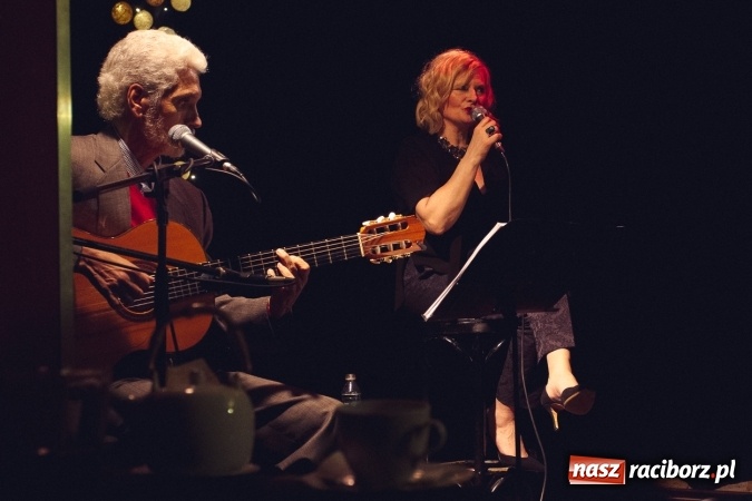 Zdjęcie w galerii na portalu naszraciborz.pl: Polsko-brazylijski duet wystąpił na Końcu Świata wiadomości z regionu