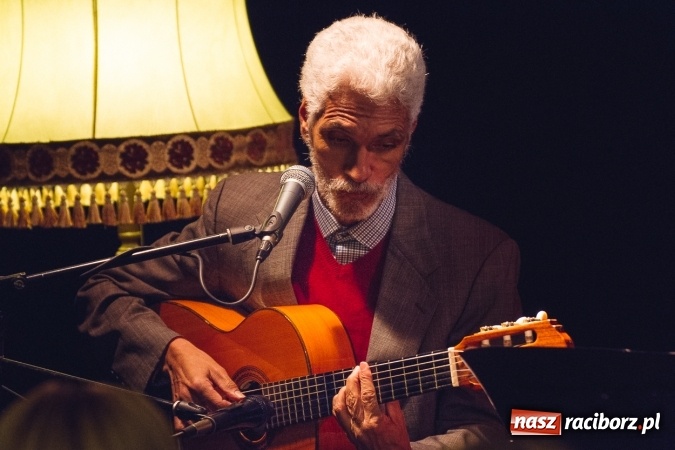 Zdjęcie w galerii na portalu naszraciborz.pl: Polsko-brazylijski duet wystąpił na Końcu Świata wiadomości z regionu