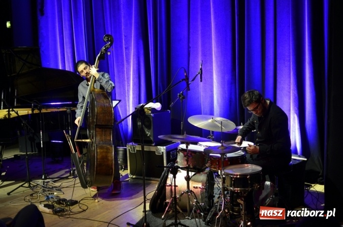 Zdjęcie w galerii na portalu naszraciborz.pl: Paweł Kaczmarczyk the King! Powrót Kawiarenki Jazzowej w RCK  wiadomości z regionu