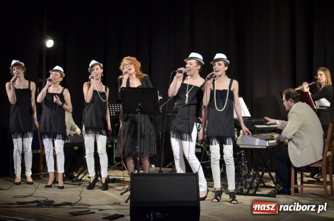 Zdjęcie w galerii na portalu naszraciborz.pl: Jazzowe kolędowanie – koncert Grupy bez Nazwy  wiadomości z regionu