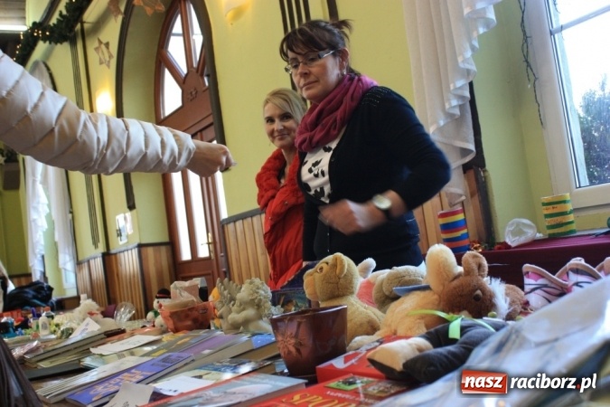 Zdjęcie w galerii na portalu naszraciborz.pl: Wiecz&oacute;r kolęd i jasełek w Borucinie wiadomości z regionu