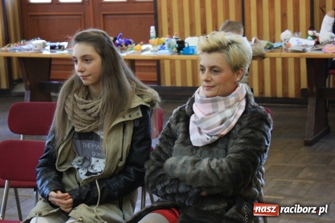 Zdjęcie w galerii na portalu naszraciborz.pl: Wiecz&oacute;r kolęd i jasełek w Borucinie wiadomości z regionu