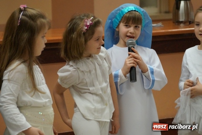 Zdjęcie w galerii na portalu naszraciborz.pl: Do koła emerytów w Nędzy nawet z innych gmin  wiadomości z regionu