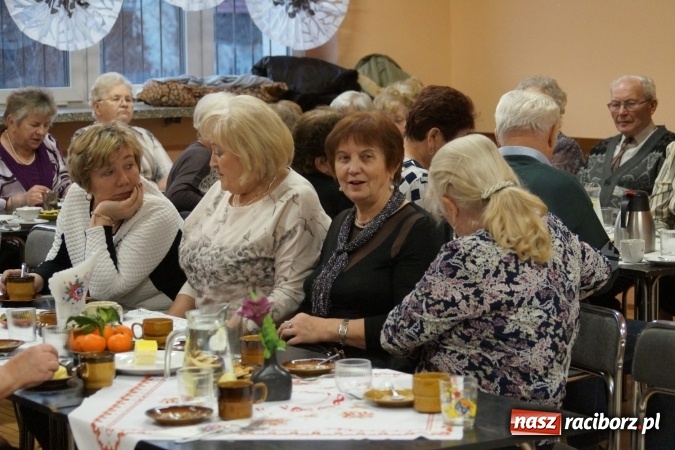 Zdjęcie w galerii na portalu naszraciborz.pl: Do koła emerytów w Nędzy nawet z innych gmin  wiadomości z regionu