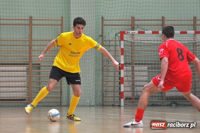 Zdjęcie w galerii na portalu naszraciborz.pl: HLPN: Drużyny z drugiej ligi walczą o awans wiadomości z regionu