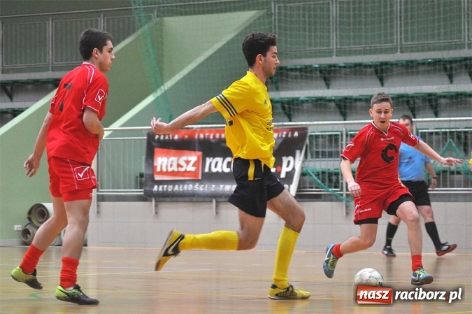 Zdjęcie w galerii na portalu naszraciborz.pl: HLPN: Drużyny z drugiej ligi walczą o awans wiadomości z regionu