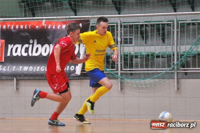 Zdjęcie w galerii na portalu naszraciborz.pl: HLPN: Drużyny z drugiej ligi walczą o awans wiadomości z regionu