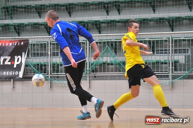 Zdjęcie w galerii na portalu naszraciborz.pl: HLPN: Drużyny z drugiej ligi walczą o awans wiadomości z regionu
