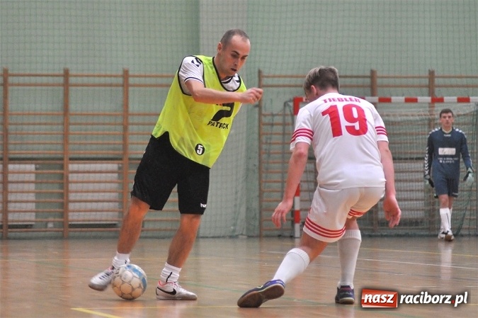 Zdjęcie w galerii na portalu naszraciborz.pl: HLPN: Drużyny z drugiej ligi walczą o awans wiadomości z regionu