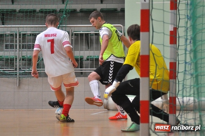 Zdjęcie w galerii na portalu naszraciborz.pl: HLPN: Drużyny z drugiej ligi walczą o awans wiadomości z regionu