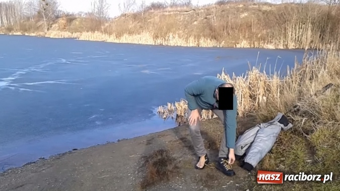 Zdjęcie w galerii na portalu naszraciborz.pl: Żwirownia pochłonęła już wiele ofiar, ale śmiałków wciąż nie brakuje! Chwalą się tym nawet na youtube.com wiadomości z regionu