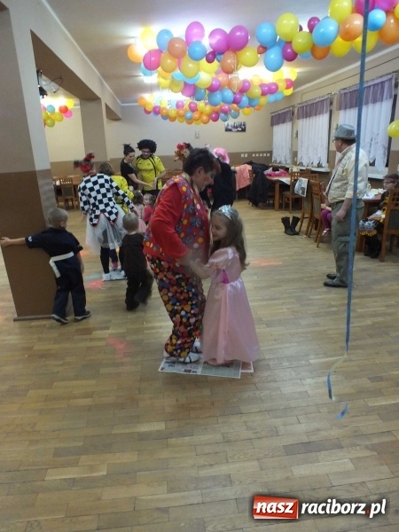 Zdjęcie w galerii na portalu naszraciborz.pl: Rodzinny Bal Przebierańców w Rudzie Kozielskiej  wiadomości z regionu