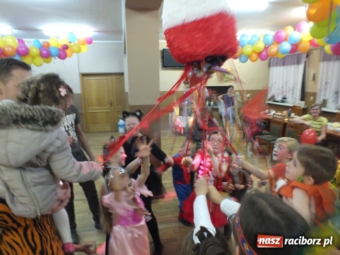 Zdjęcie w galerii na portalu naszraciborz.pl: Rodzinny Bal Przebierańców w Rudzie Kozielskiej  wiadomości z regionu