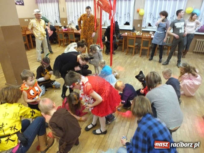 Zdjęcie w galerii na portalu naszraciborz.pl: Rodzinny Bal Przebierańców w Rudzie Kozielskiej  wiadomości z regionu