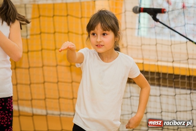Zdjęcie w galerii na portalu naszraciborz.pl: Artystyczny poranek w SP 13 wiadomości z regionu