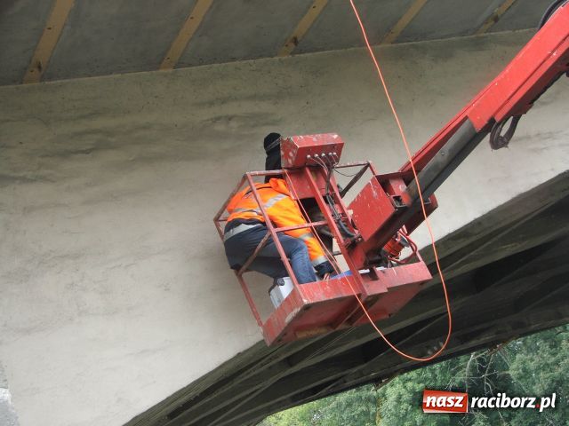 Zdjęcie w galerii na portalu naszraciborz.pl: Most Zamkowy do przeglądu wiadomości z regionu