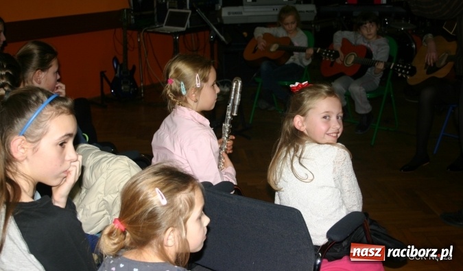 Zdjęcie w galerii na portalu naszraciborz.pl: Pełen wrażeń muzycznych wieczór w GCK w Nędzy   wiadomości z regionu