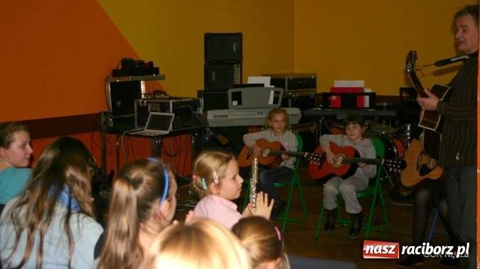 Zdjęcie w galerii na portalu naszraciborz.pl: Pełen wrażeń muzycznych wieczór w GCK w Nędzy   wiadomości z regionu