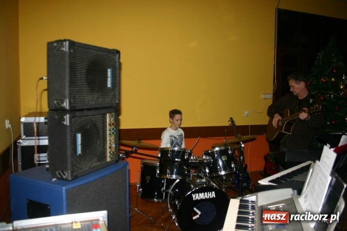 Zdjęcie w galerii na portalu naszraciborz.pl: Pełen wrażeń muzycznych wieczór w GCK w Nędzy   wiadomości z regionu