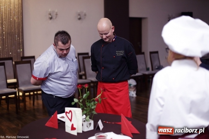Zdjęcie w galerii na portalu naszraciborz.pl: Walentynkowo w sercu i na talerzu - konkurs kulinarny w Gastronomiku, czyli CKZiU nr 1 wiadomości z regionu