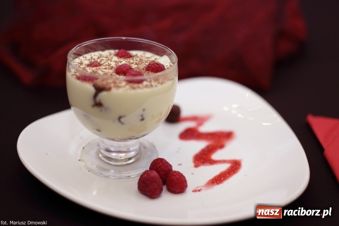 Zdjęcie w galerii na portalu naszraciborz.pl: Walentynkowo w sercu i na talerzu - konkurs kulinarny w Gastronomiku, czyli CKZiU nr 1 wiadomości z regionu