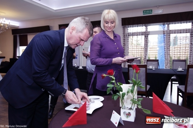 Zdjęcie w galerii na portalu naszraciborz.pl: Walentynkowo w sercu i na talerzu - konkurs kulinarny w Gastronomiku, czyli CKZiU nr 1 wiadomości z regionu