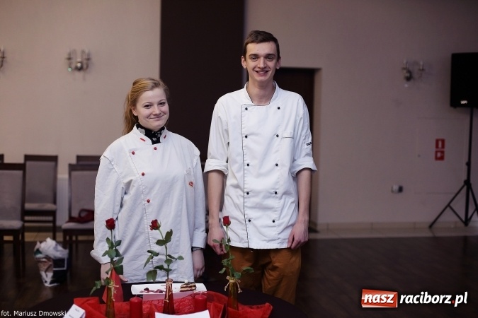 Zdjęcie w galerii na portalu naszraciborz.pl: Walentynkowo w sercu i na talerzu - konkurs kulinarny w Gastronomiku, czyli CKZiU nr 1 wiadomości z regionu