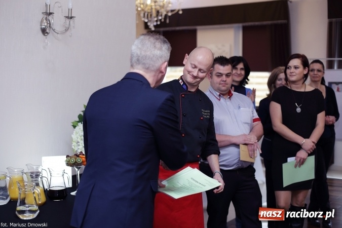 Zdjęcie w galerii na portalu naszraciborz.pl: Walentynkowo w sercu i na talerzu - konkurs kulinarny w Gastronomiku, czyli CKZiU nr 1 wiadomości z regionu