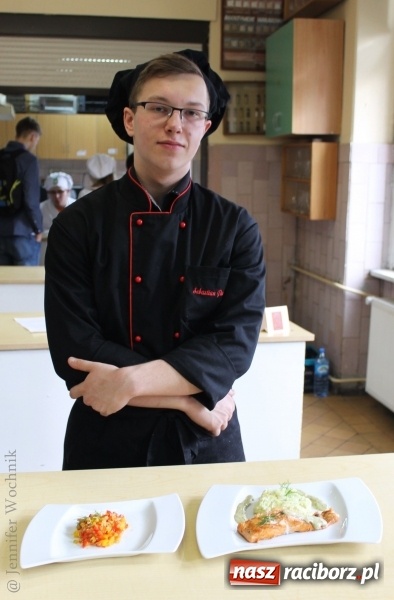 Zdjęcie w galerii na portalu naszraciborz.pl: Walentynkowo w sercu i na talerzu - konkurs kulinarny w Gastronomiku, czyli CKZiU nr 1 wiadomości z regionu