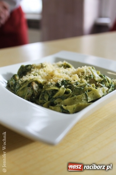 Zdjęcie w galerii na portalu naszraciborz.pl: Walentynkowo w sercu i na talerzu - konkurs kulinarny w Gastronomiku, czyli CKZiU nr 1 wiadomości z regionu