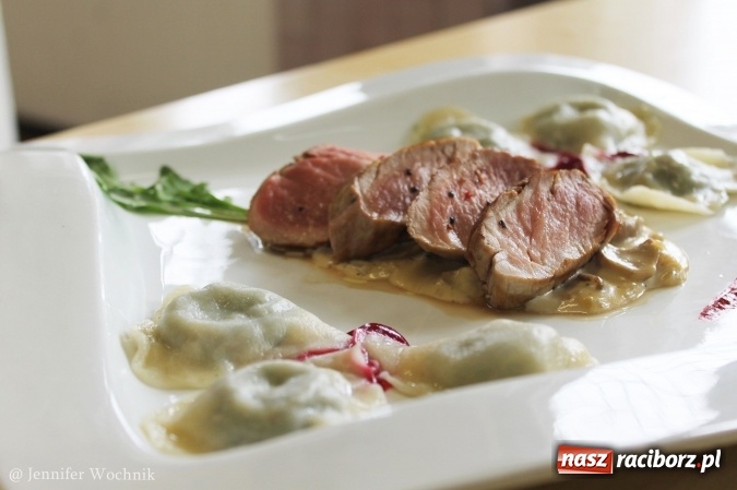 Zdjęcie w galerii na portalu naszraciborz.pl: Walentynkowo w sercu i na talerzu - konkurs kulinarny w Gastronomiku, czyli CKZiU nr 1 wiadomości z regionu