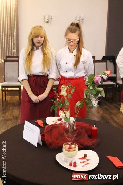 Zdjęcie w galerii na portalu naszraciborz.pl: Walentynkowo w sercu i na talerzu - konkurs kulinarny w Gastronomiku, czyli CKZiU nr 1 wiadomości z regionu