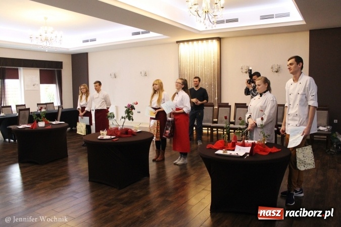 Zdjęcie w galerii na portalu naszraciborz.pl: Walentynkowo w sercu i na talerzu - konkurs kulinarny w Gastronomiku, czyli CKZiU nr 1 wiadomości z regionu