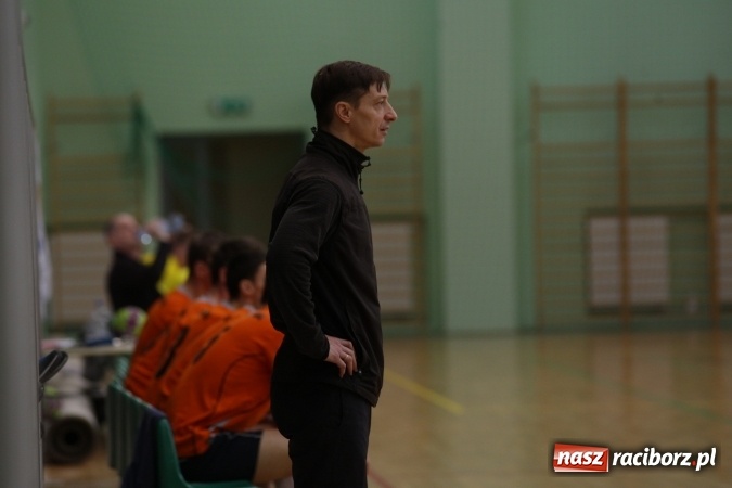 Zdjęcie w galerii na portalu naszraciborz.pl: Miejskie rozgrywki szkolne w szczypiorniaka w Arenie Rafako wiadomości z regionu