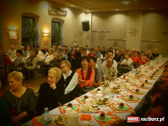 Zdjęcie w galerii na portalu naszraciborz.pl: Przedszkolaki z Bieńkowic dziękowały babciom i dziadkom  wiadomości z regionu