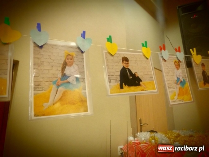 Zdjęcie w galerii na portalu naszraciborz.pl: Przedszkolaki z Bieńkowic dziękowały babciom i dziadkom  wiadomości z regionu