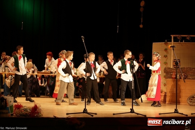 Zdjęcie w galerii na portalu naszraciborz.pl: XIV Śląska Biesiada Szkół Specjalnych Bajtel Gala  wiadomości z regionu