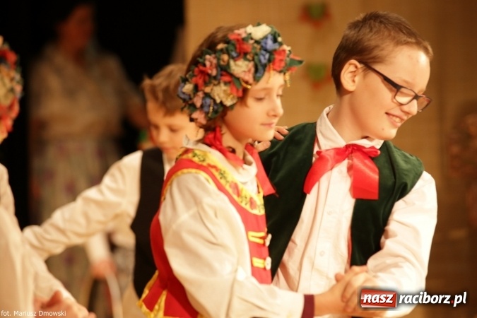 Zdjęcie w galerii na portalu naszraciborz.pl: XIV Śląska Biesiada Szkół Specjalnych Bajtel Gala  wiadomości z regionu