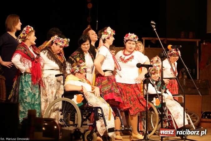 Zdjęcie w galerii na portalu naszraciborz.pl: XIV Śląska Biesiada Szkół Specjalnych Bajtel Gala  wiadomości z regionu