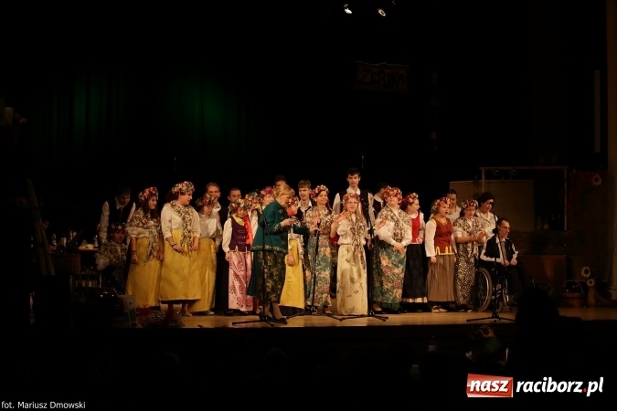 Zdjęcie w galerii na portalu naszraciborz.pl: XIV Śląska Biesiada Szkół Specjalnych Bajtel Gala  wiadomości z regionu
