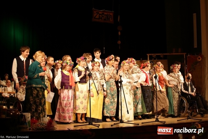 Zdjęcie w galerii na portalu naszraciborz.pl: XIV Śląska Biesiada Szkół Specjalnych Bajtel Gala  wiadomości z regionu