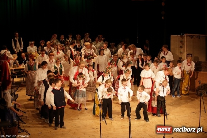 Zdjęcie w galerii na portalu naszraciborz.pl: XIV Śląska Biesiada Szkół Specjalnych Bajtel Gala  wiadomości z regionu
