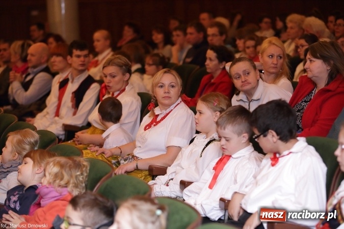 Zdjęcie w galerii na portalu naszraciborz.pl: XIV Śląska Biesiada Szkół Specjalnych Bajtel Gala  wiadomości z regionu