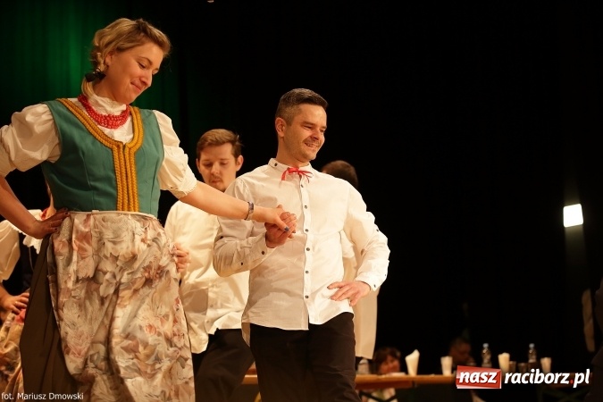 Zdjęcie w galerii na portalu naszraciborz.pl: XIV Śląska Biesiada Szkół Specjalnych Bajtel Gala  wiadomości z regionu