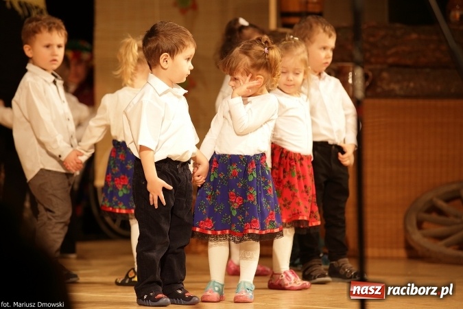 Zdjęcie w galerii na portalu naszraciborz.pl: XIV Śląska Biesiada Szkół Specjalnych Bajtel Gala  wiadomości z regionu