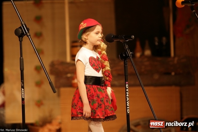 Zdjęcie w galerii na portalu naszraciborz.pl: XIV Śląska Biesiada Szkół Specjalnych Bajtel Gala  wiadomości z regionu