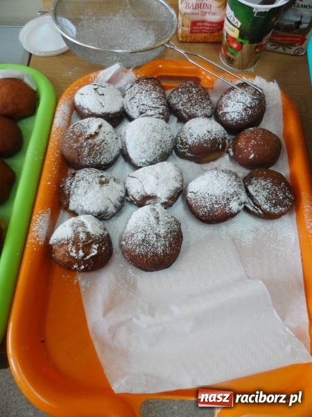 Zdjęcie w galerii na portalu naszraciborz.pl: Wieści z G2 na Ostrogu - szaleństwa na stoku a dziś charytatywnie wiadomości z regionu