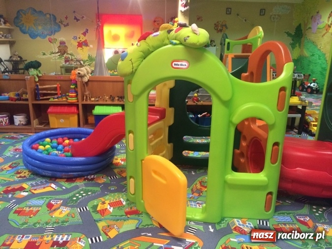 Zdjęcie w galerii na portalu naszraciborz.pl: Ferie zimowe na wesoło w Crazy Club wiadomości z regionu