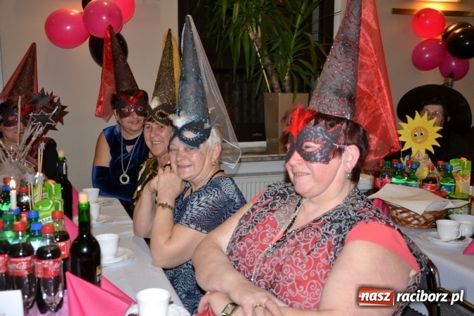 Zdjęcie w galerii na portalu naszraciborz.pl: Tworków. Sabat czarownic w tłusty czwartek wiadomości z regionu