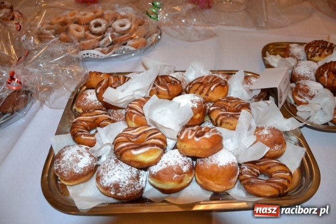 Zdjęcie w galerii na portalu naszraciborz.pl: Tworków. Sabat czarownic w tłusty czwartek wiadomości z regionu